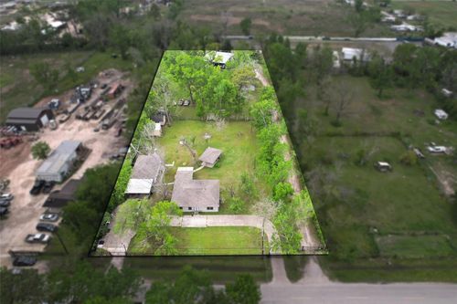 1725 Strawn Rd, Houston, TX, 77039-2012 | Card Image