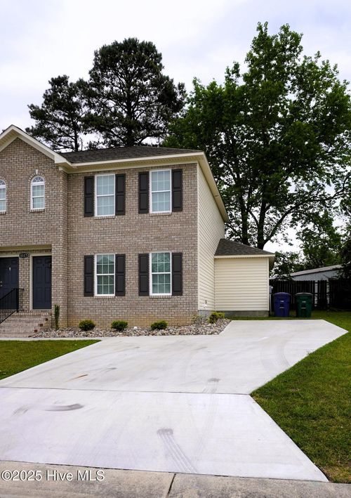 b-1517 Pine Brook Ct, Greenville, NC, 27858-9741 | Card Image