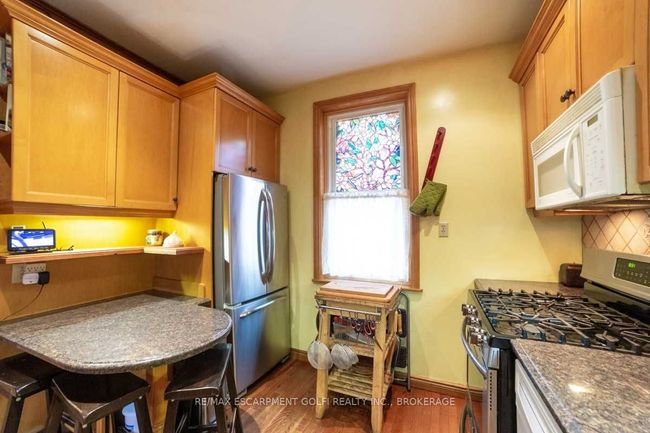 222 Hess St S, House other with 4 bedrooms, 2 bathrooms and 3 parking in Hamilton ON | Image 19
