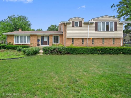 1106 North Path, Wheaton, IL, 60187-4436 | Card Image