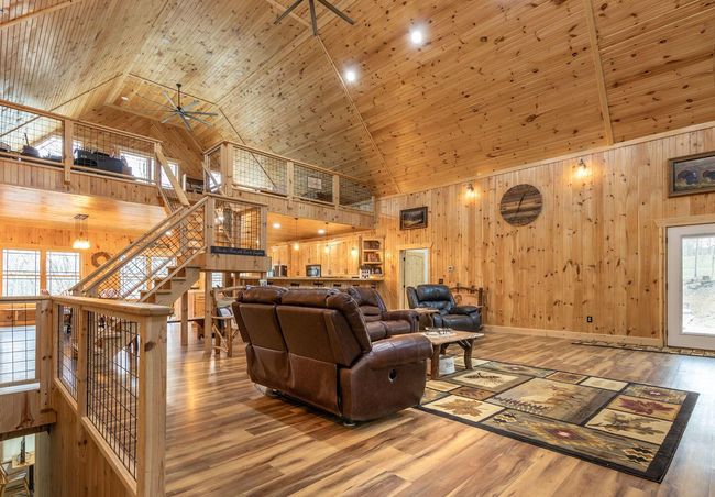 670 Natchez Ln, House other with 4 bedrooms, 4 bathrooms and null parking in Sugar Grove OH | Image 15