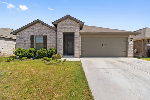 228 Abingdon St, Azle, TX, 76020-3280 | Card Image