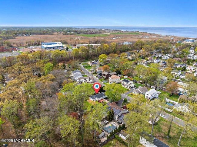 108 Hamilton Ave, House other with 3 bedrooms, 1 bathrooms and null parking in Leonardo NJ | Image 37