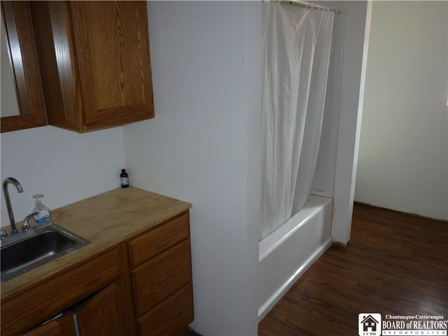 2nd floor bathroom #1 | Image 7