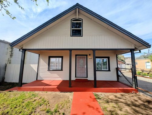 2549 Del Paso Boulevard, Sacramento, CA, 95815 | Card Image