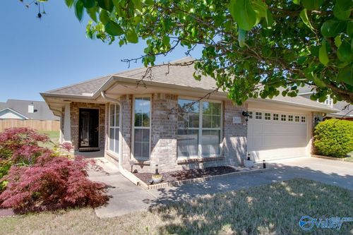 2606 Slate Dr Sw, Huntsville, AL, 35803-3417 | Card Image