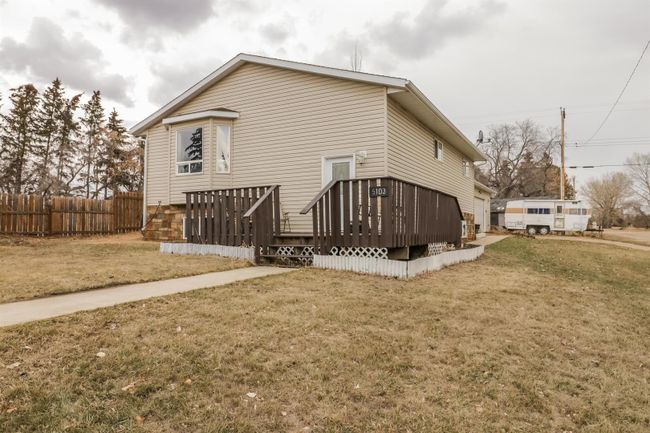 5103 53 St, House detached with 3 bedrooms, 2 bathrooms and 2 parking in Mirror AB | Image 1