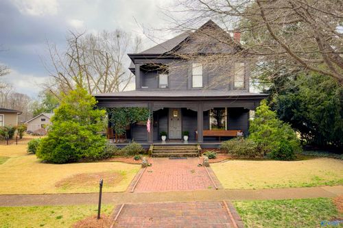 643 Sherman St Se, Decatur, AL, 35601-3141 | Card Image