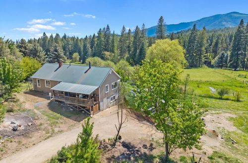 2083 Marble Valley Basin Rd, Addy, WA, 99101-9642 | Card Image