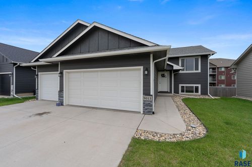 9013 W 24th St Street, Sioux Falls, SD, 57106 | Card Image