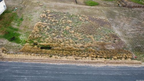 715 Abbott Rdg, Saint Hedwig, TX, 78152-0019 | Card Image