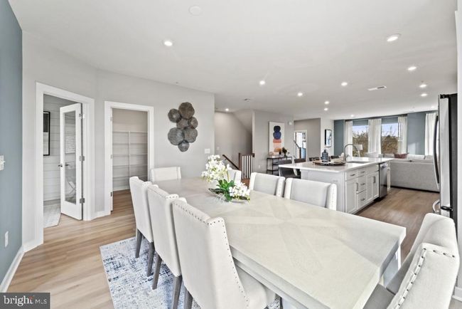 13628 Innovation Station Loop, Home with 3 bedrooms, 3 bathrooms and null parking in HERNDON VA | Image 14