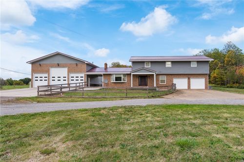 6086 Avalon Rd Nw, Malvern, OH, 44644-9780 | Card Image