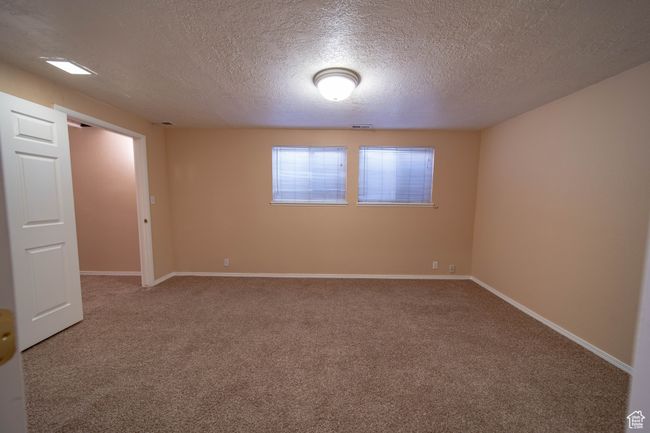 617 Aspen Cir, House other with 5 bedrooms, 2 bathrooms and 2 parking in Price UT | Image 25