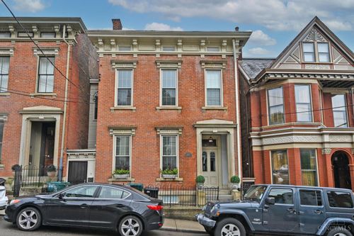 521 Liberty Hl, Cincinnati, OH, 45202-6844 | Card Image