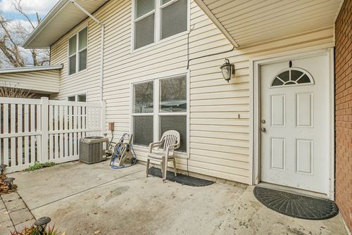 5993 Sultan Cir, Murray, UT, 84107-6930 | Card Image