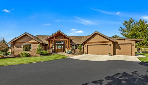 64146 Pioneer Loop, Bend, OR, 97701-8835 | Card Image