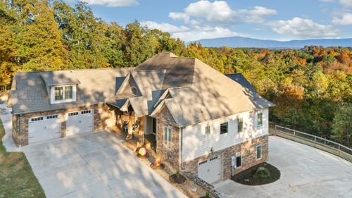 549 Old Bacon Rd Ne, Charleston, TN, 37310-6049 | Card Image