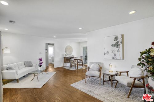 9610 Odessa Ave, Northridge, CA, 91343-1831 | Card Image