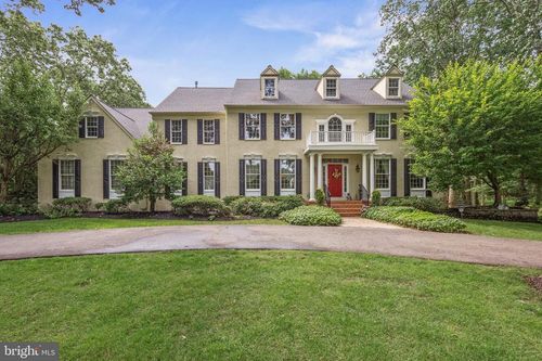 19 Crested Butte Ct, Shamong, NJ, 08088-8227 | Card Image