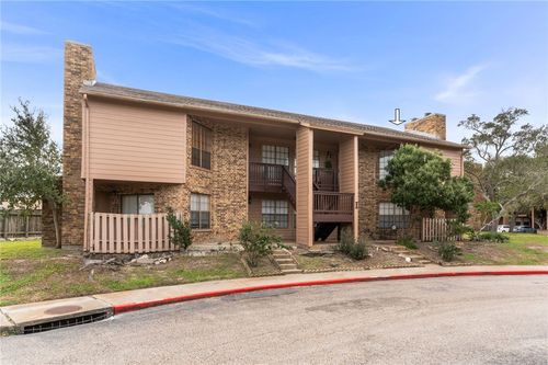 i-202-7122 Premont Dr, Corpus Christi, TX, 78414-3116 | Card Image