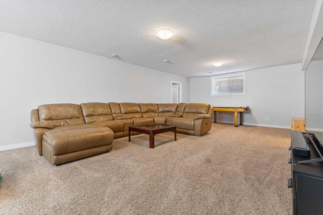 39 Hanson Drive Ne, Home with 6 bedrooms, 3 bathrooms and 6 parking in Langdon AB | Image 32