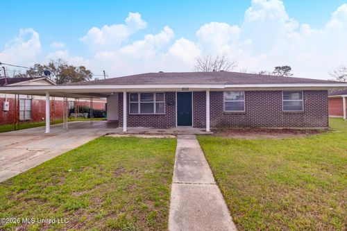 2012 Collins Blvd, Gulfport, MS, 39507-2127 | Card Image