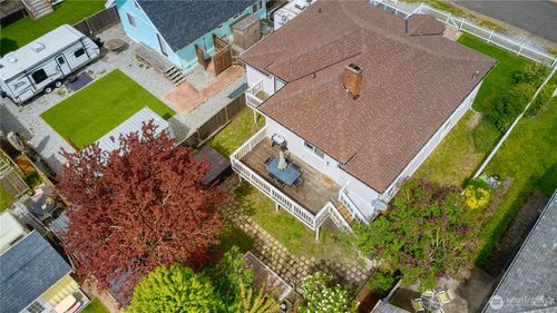 2143 Alder St, Point Roberts, WA, 98281-9508 | Card Image
