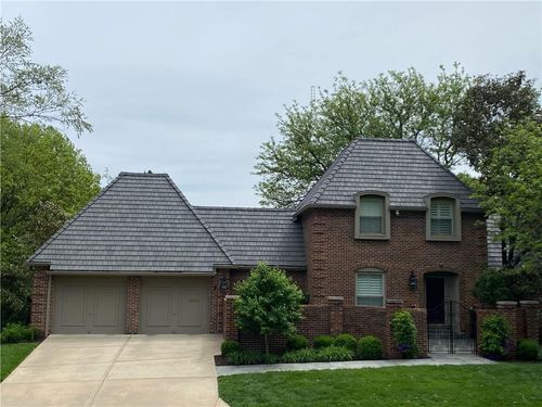 7 Le Mans Ct, Prairie Village, KS, 66208-5209 | Card Image