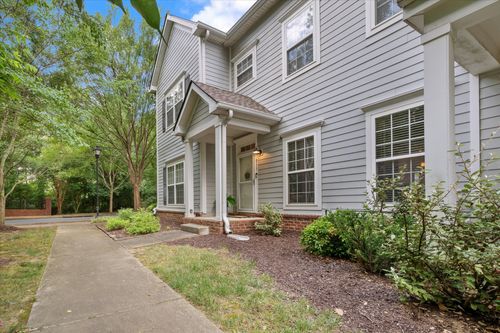 817 Hobbit Ln, Nashville, TN, 37211-7070 | Card Image