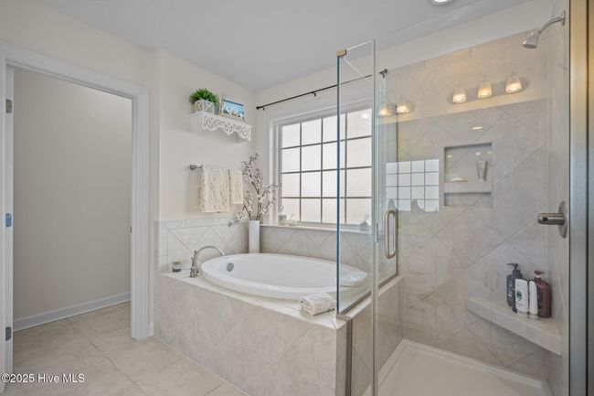 6151 Willow Glen Dr, House other with 5 bedrooms, 5 bathrooms and 2 parking in Wilmington NC | Image 35