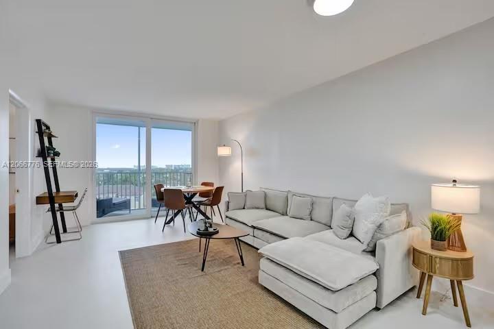 Residential Lease in Pompano Beach 2