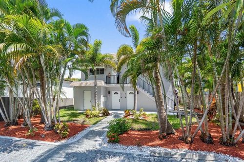 c-45 Ne 24th St, Wilton Manors, FL, 33305-1000 | Card Image