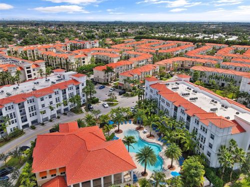 305-10170 Sw 7th St, Pembroke Pines, FL, 33025-1089 | Card Image