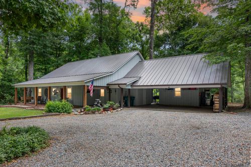 7000 Barrow Creek Dr, Saint Francisville, LA, 70775-4624 | Card Image