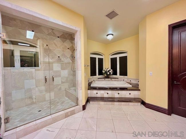 2269 Tina St, House other with 4 bedrooms, 5 bathrooms and 10 parking in El Cajon CA | Image 30