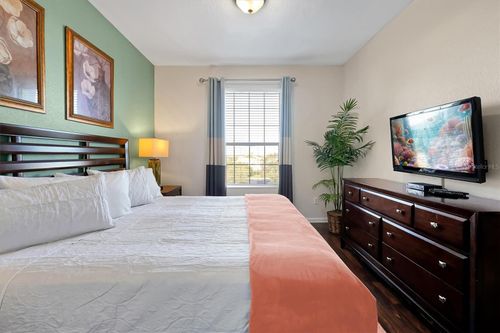 40901-4126 Breakview Dr, ORLANDO, FL, 32819 | Card Image