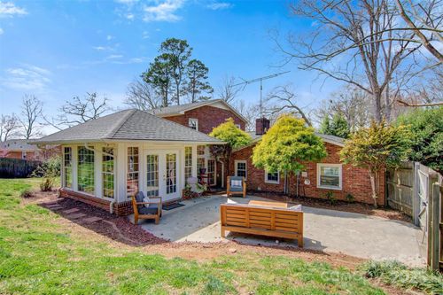 536 Shiloh Church Rd, Hickory, NC, 28601-8594 | Card Image