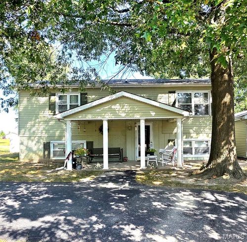 1702 Fieldcrest Dr, Sparta, IL, 62286-1010 | Card Image