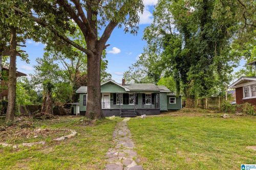 2016 26th Street Ensley, BIRMINGHAM, AL, 35218-2905 | Card Image