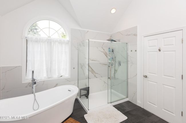 10 English Path, House other with 5 bedrooms, 3 bathrooms and null parking in Freehold NJ | Image 64