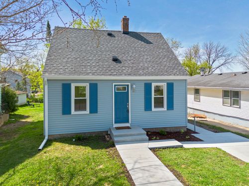 440 Nebraska Ave E, Saint Paul, MN, 55130-3227 | Card Image