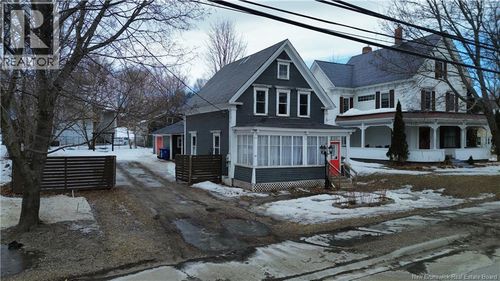 126 Broadway St, Woodstock, NB, E7M1C2 | Card Image