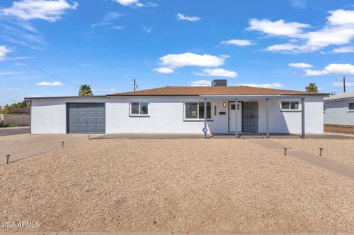 8302 N 30th Dr, Phoenix, AZ, 85051-3911 | Card Image