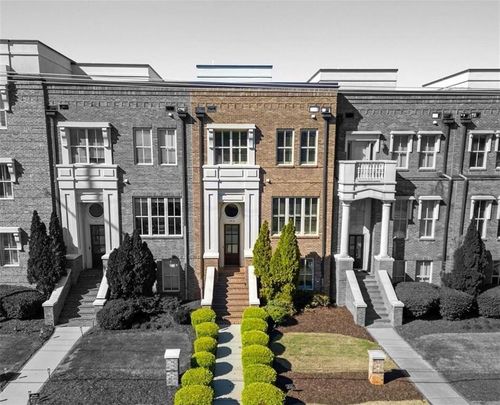 1313 Hawthorne Ave Se, Smyrna, GA, 30080-2135 | Card Image