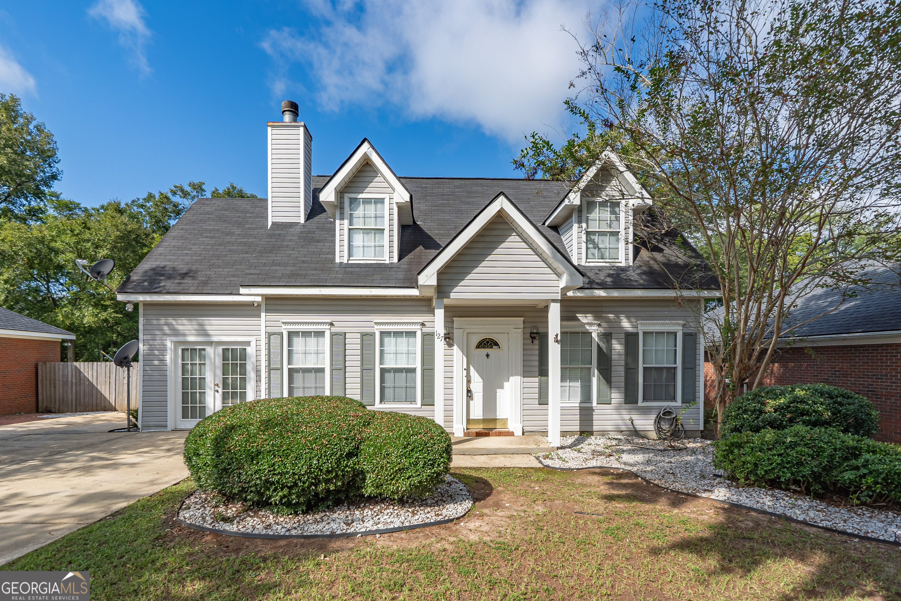 Mossydale Ln, Albany, GA 31721
