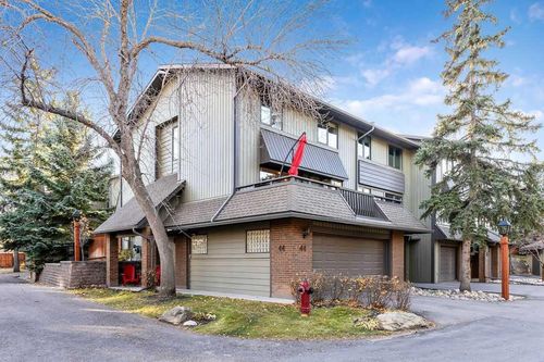 44-10030 Oakmoor Way Sw, Calgary, AB, T2V4S8 | Card Image