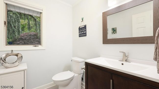 165 Rock Rd W, House other with 3 bedrooms, 3 bathrooms and null parking in Green Brook NJ | Image 16