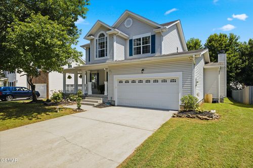 4336 Aylesbury Dr, Knoxville, TN, 37918-7040 | Card Image