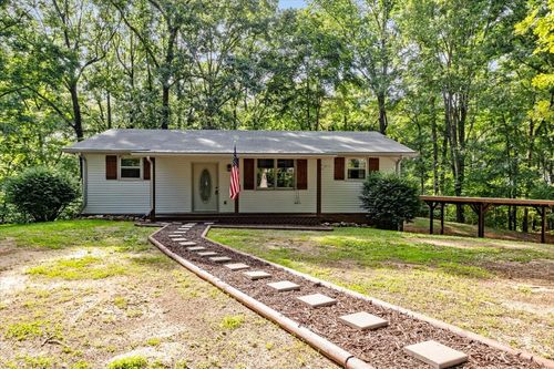 10808 Missionary Ridge Rd, Bon Aqua, TN, 37025-1702 | Card Image